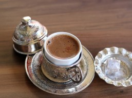 Order a shisha and get a drink for free