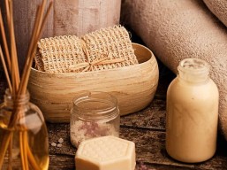 45 minutes massage + Moroccan bath