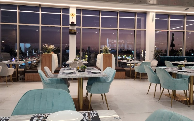 Beach House Restaurant & Cafe